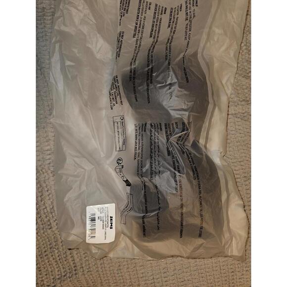 SKIMS Full Coverage Lightly Lined Bra with wire | 36C |ONYX |BNWT - Picture 6 of 8